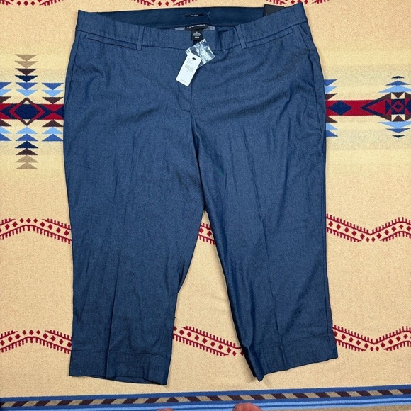 Lane Bryant Pants - Lane Bryant The Lena Crop Moderately Curvy Fit Pant 26 Plus NEW Blue Stretch Fit